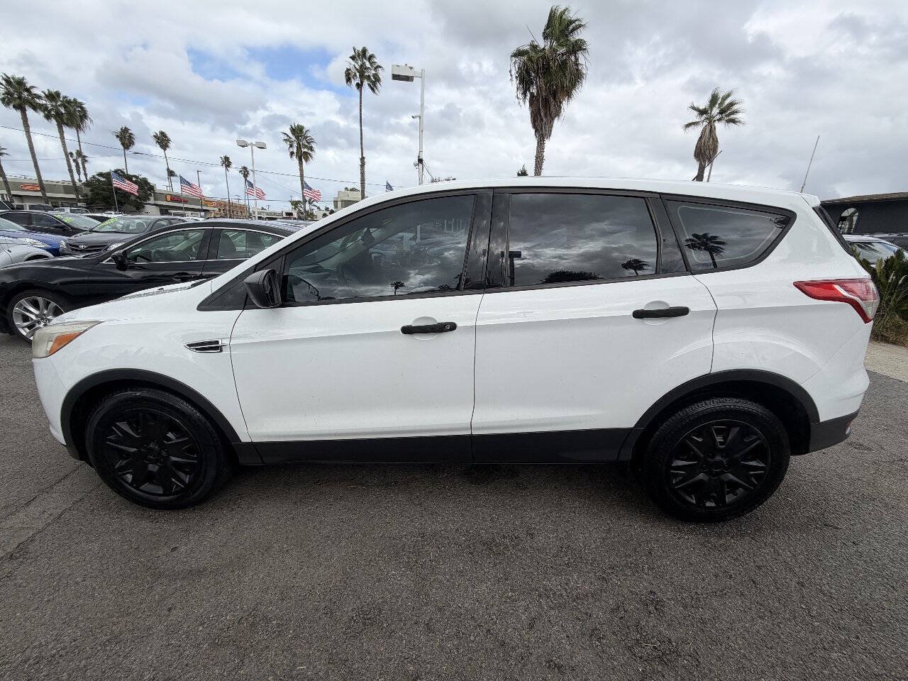 Used 2014 Ford Escape S FWD image 7