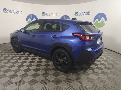 Used 2025 Subaru Crosstrek 2.0i image 4