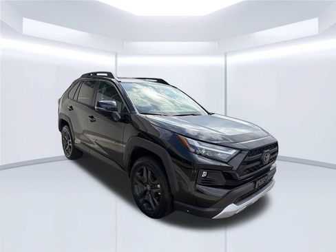 Used 2024 Toyota RAV4 Adventure AWD/4WD image 9