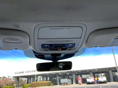 Used 2022 Lincoln Aviator Black Label w/ Dynamic Handling Package image 34