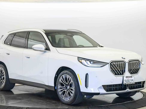 Used 2026 BMW X3 xDrive30i w/ Convenience Package AWD/4WD image 6
