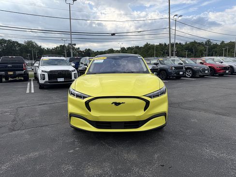 Certified 2025 Ford Mustang Mach-E Premium AWD/4WD image 10