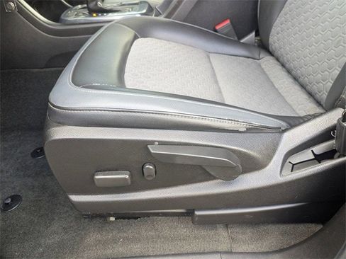 Used 2017 Chevrolet Colorado Z71 image 15