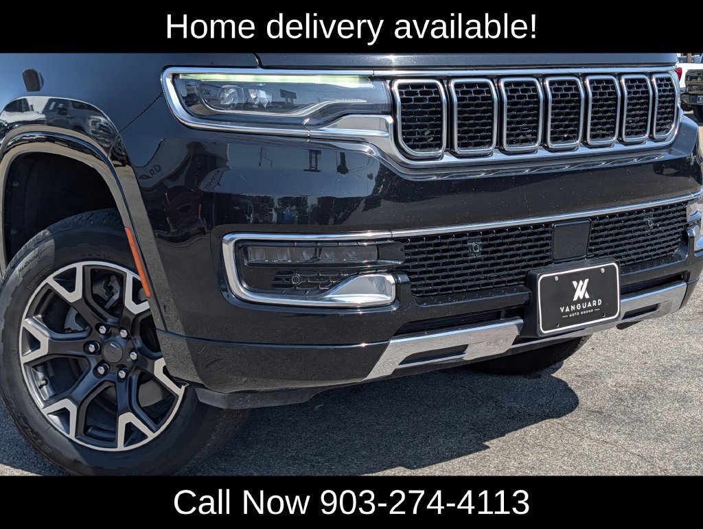 Used 2024 Jeep Wagoneer L Series III AWD/4WD image 12