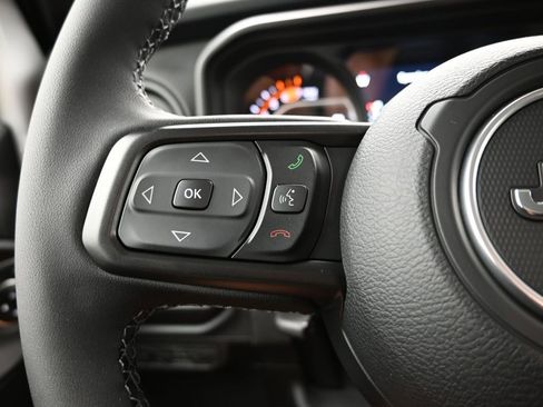 New 2025 Jeep Wrangler Rubicon w/ Technology Group image 25