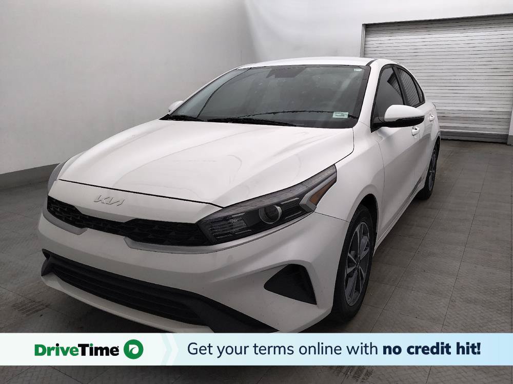 Used 2024 Kia Forte LXS w/ LXS Technology Package FWD image 1