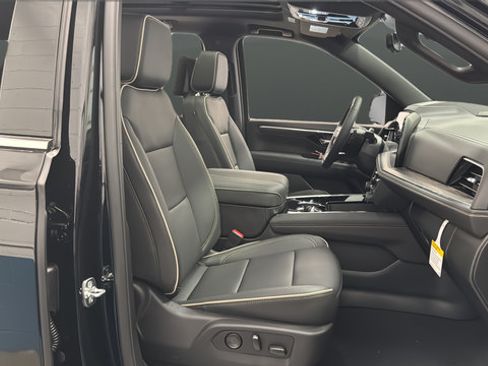 New 2026 Chevrolet Tahoe Premier AWD/4WD image 24