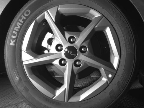 Used 2025 Kia K4 FWD image 15