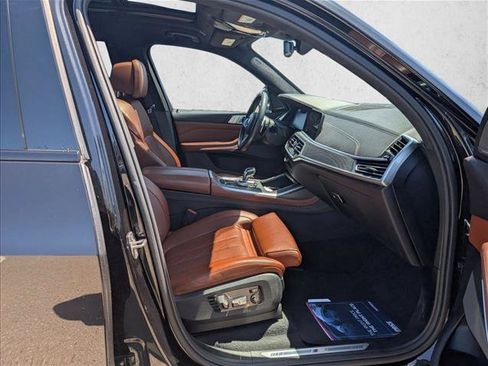 Used 2019 BMW X7 xDrive50i w/ M Sport Package AWD/4WD image 23
