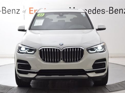 Used 2022 BMW X5 xDrive40i w/ Parking Assistance Package AWD/4WD image 9