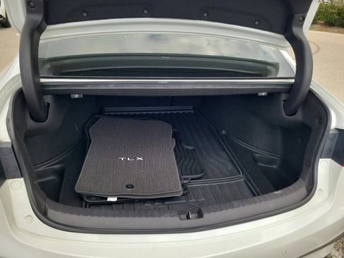 Used 2019 Acura TLX 3.5L Advance Pkg image 9