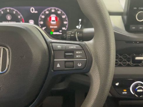 Used 2024 Honda Accord EX image 32