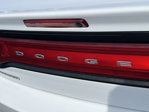 Used 2014 Dodge Charger SE RWD image 8