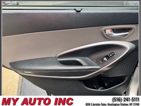 Used 2015 Hyundai Santa Fe GLS w/ Option Group 03 AWD/4WD image 35