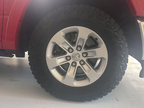 Used 2021 RAM 1500 Laramie image 28