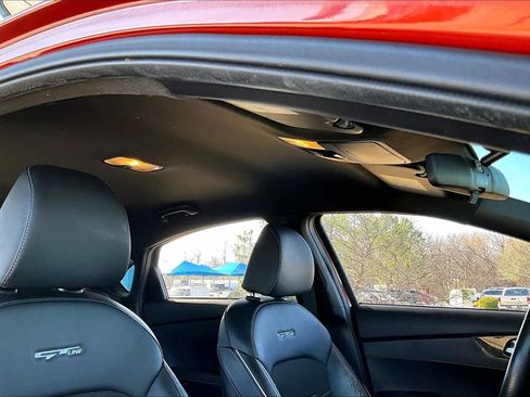 Used 2021 Kia Forte GT-Line image 13