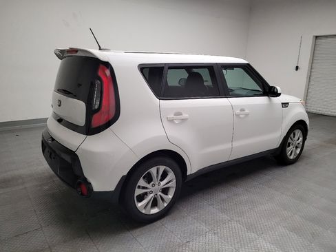 Used 2016 Kia Soul + w/ Audio Package image 9