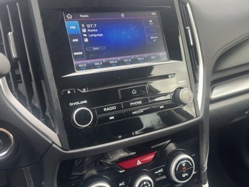 Used 2021 Subaru Forester Premium image 11