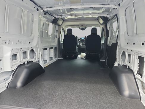 New 2025 Ford Transit 250 Low Roof AWD image 26