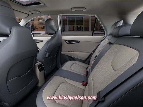 New 2025 Kia Niro Wave w/ Wave Preserve Package image 18