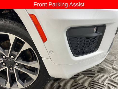 Used 2021 Jeep Grand Cherokee L Overland w/ Advanced Protech Group III AWD/4WD image 21