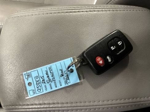 Used 2015 Subaru Forester 2.5i Touring w/ Eyesight & Navigation System AWD/4WD image 24