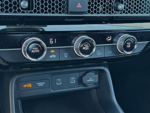 Used 2025 Honda Civic Sport image 20