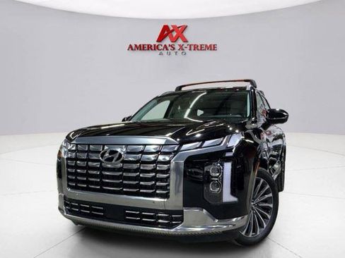 Used 2024 Hyundai Palisade Calligraphy AWD/4WD image 2