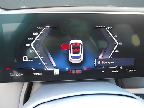 Used 2025 BMW iX M60 image 37