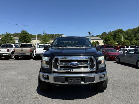 Used 2015 Ford F150 XLT w/ Equipment Group 301A Mid image 2