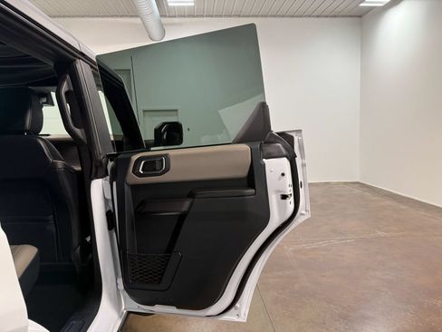 Used 2024 Ford Bronco Wildtrak AWD/4WD image 63