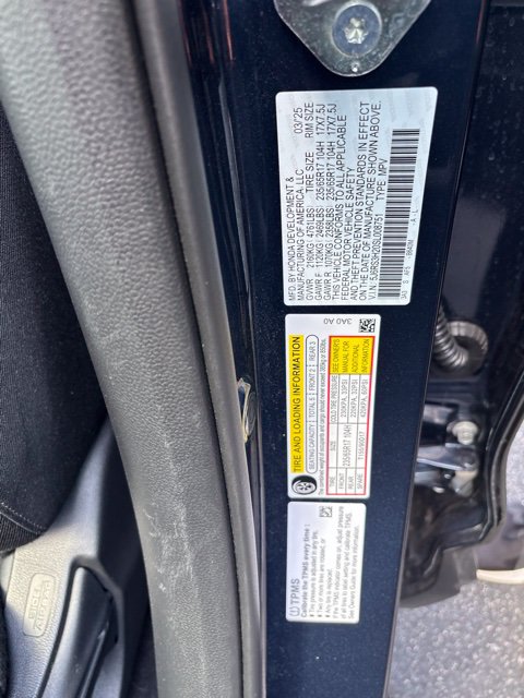 Used 2025 Honda CR-V LX image 11