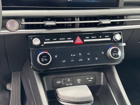 New 2026 Hyundai Santa Cruz SEL FWD image 25