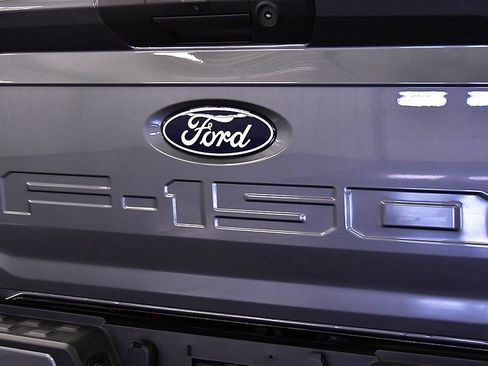 Used 2025 Ford F150 Lightning XLT image 13