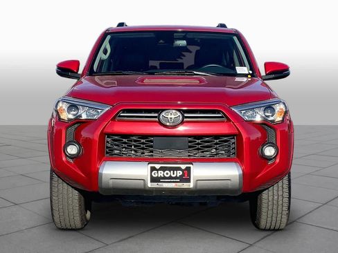 Used 2022 Toyota 4Runner TRD Off-Road Premium w/ Moonroof Package AWD/4WD image 4