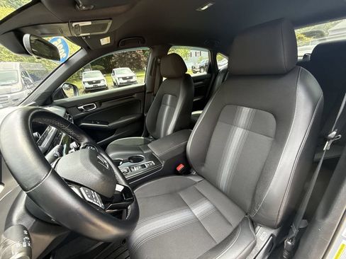 Used 2025 Honda Civic Sport image 11