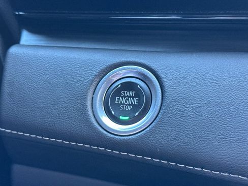 Certified 2024 Cadillac Escalade Sport image 31