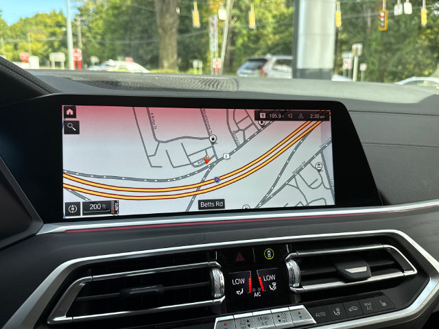 Used 2021 BMW X7 xDrive40i AWD/4WD image 15
