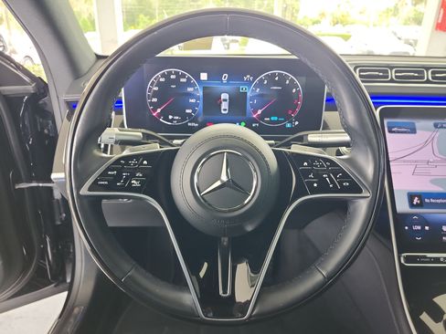 Used 2022 Mercedes-Benz S 500 4MATIC image 10