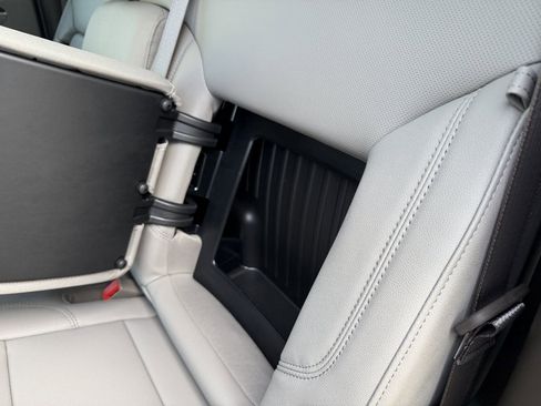 New 2026 GMC Sierra 2500 SLT w/ SLT Premium Package image 35