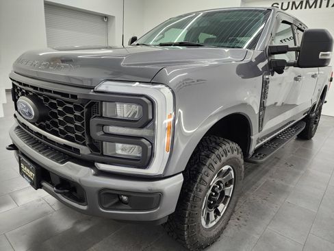 Used 2023 Ford F350 XLT w/ Tremor Off-Road Package image 7