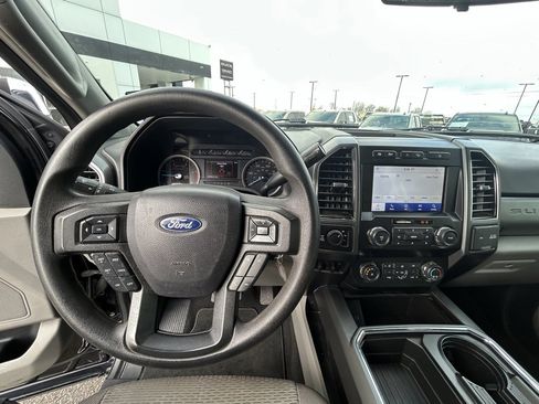 Used 2020 Ford F250 XLT w/ XLT Premium Package image 10