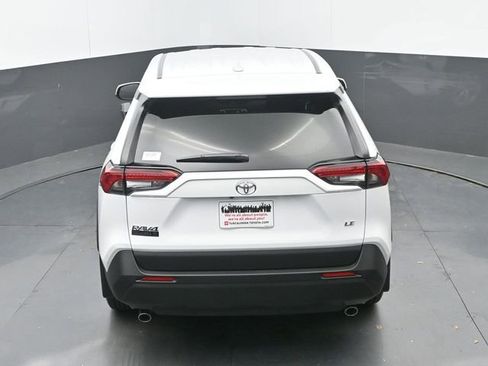 Used 2025 Toyota RAV4 LE image 28