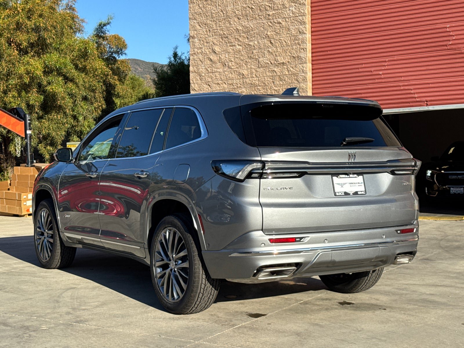 Used 2026 Buick Enclave Avenir w/ Super Cruise Package FWD image 14