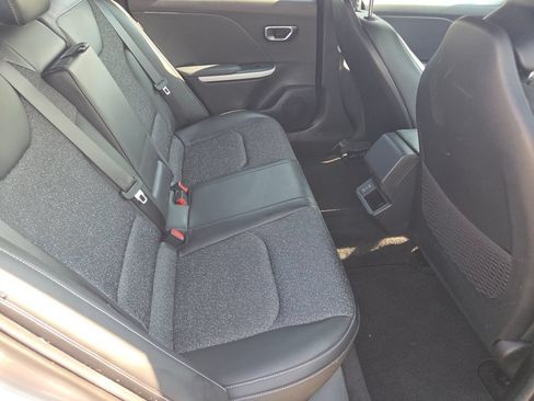 Used 2025 Kia K4 GT-Line FWD image 5