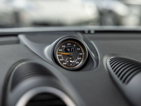 Certified 2025 Porsche 718 Boxster Spyder RS RWD image 29