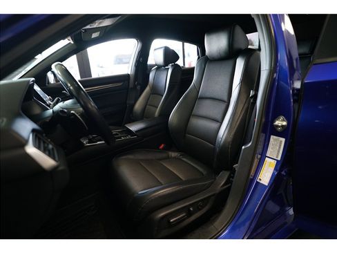 Used 2018 Honda Accord Sport image 11