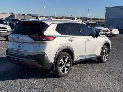 Used 2022 Nissan Rogue SL w/ SL Premium Package image 5