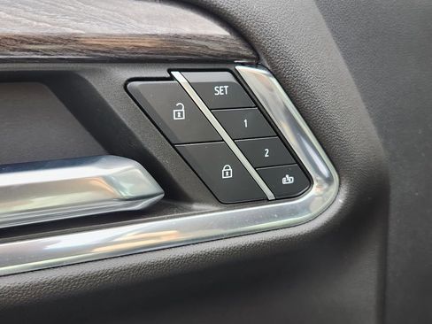 Used 2024 Chevrolet Silverado 3500 LTZ w/ LTZ Premium Package image 25