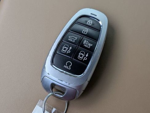 Used 2021 Hyundai Sonata Limited w/ Preferred Accessory Package FWD image 30